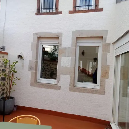 Дом отдыха Maison De Village Pleaux