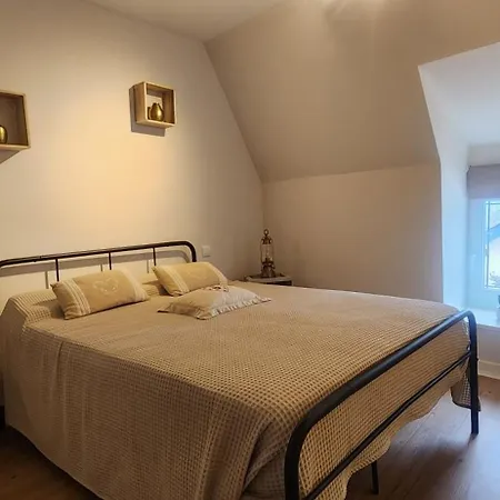 Сasa de vacaciones Le Cocon Du Cantal Pléaux