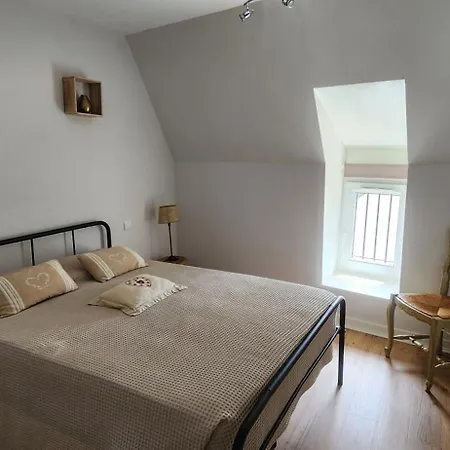 Le Cocon Du Cantal Vakantiehuis Pléaux