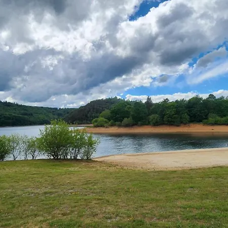 Le Cocon Du Cantal Vakantiehuis